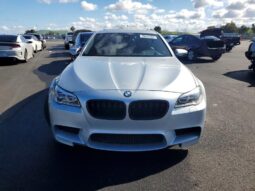 
										2015 BMW M5 full									