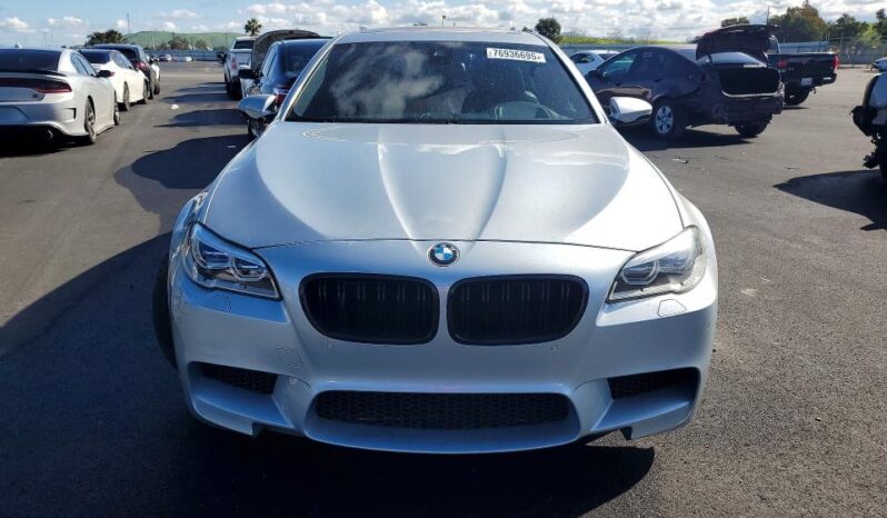 
								2015 BMW M5 full									