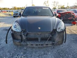
										2013 Porsche Cayenne full									