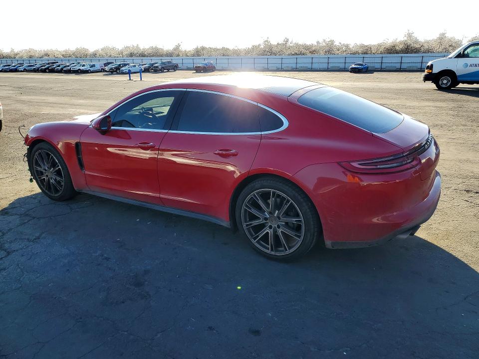 2020 Porsche Panamera