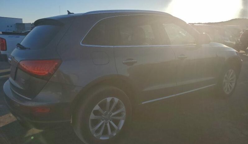 
								2016 Audi Q5 full									