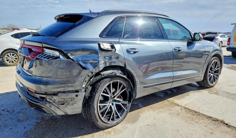 
								2019 Audi Q8 full									