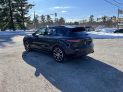 
										2019 Porsche Cayenne full									