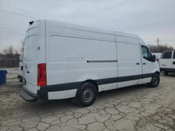 
										2022 Mercedes-benz Sprinter full									