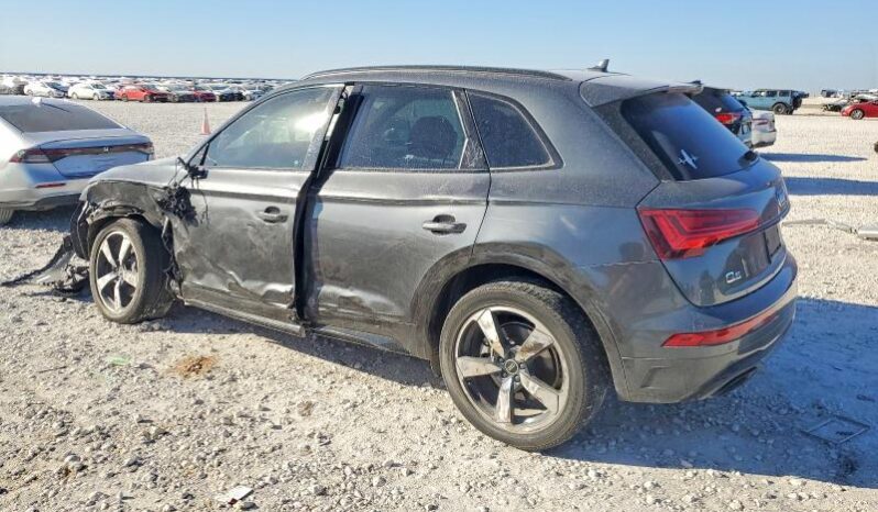 
								2023 Audi Q5 full									
