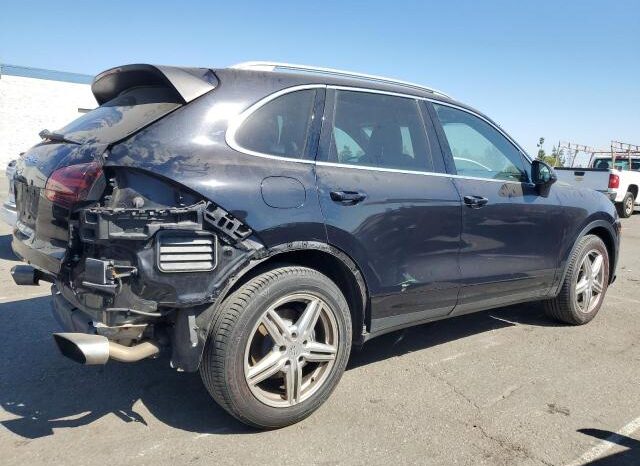 
								2016 Porsche Cayenne full									