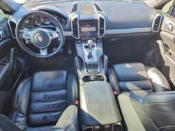 
										2012 Porsche Cayenne full									