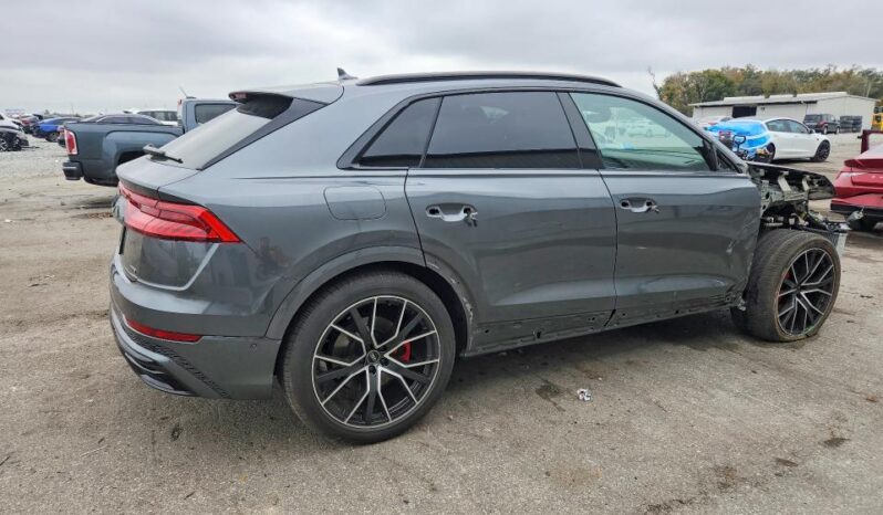 
								2021 Audi Q8 full									
