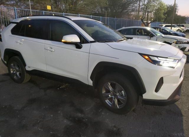 
								2024 Toyota Rav4 full									