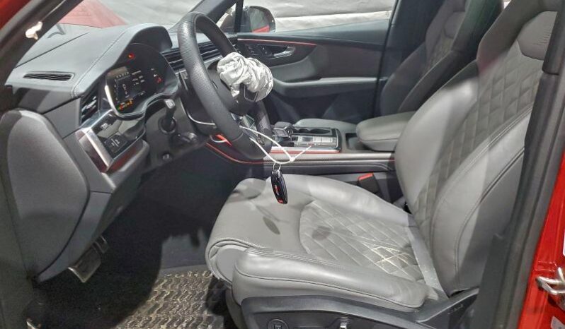 
								2025 Audi Sq7 full									
