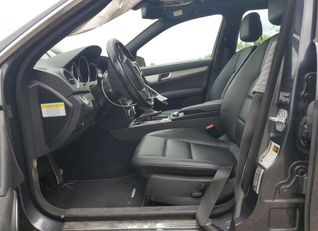
								2013 Mercedes-benz C 300 4mat full									