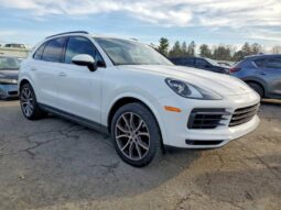 
										2021 Porsche Cayenne full									