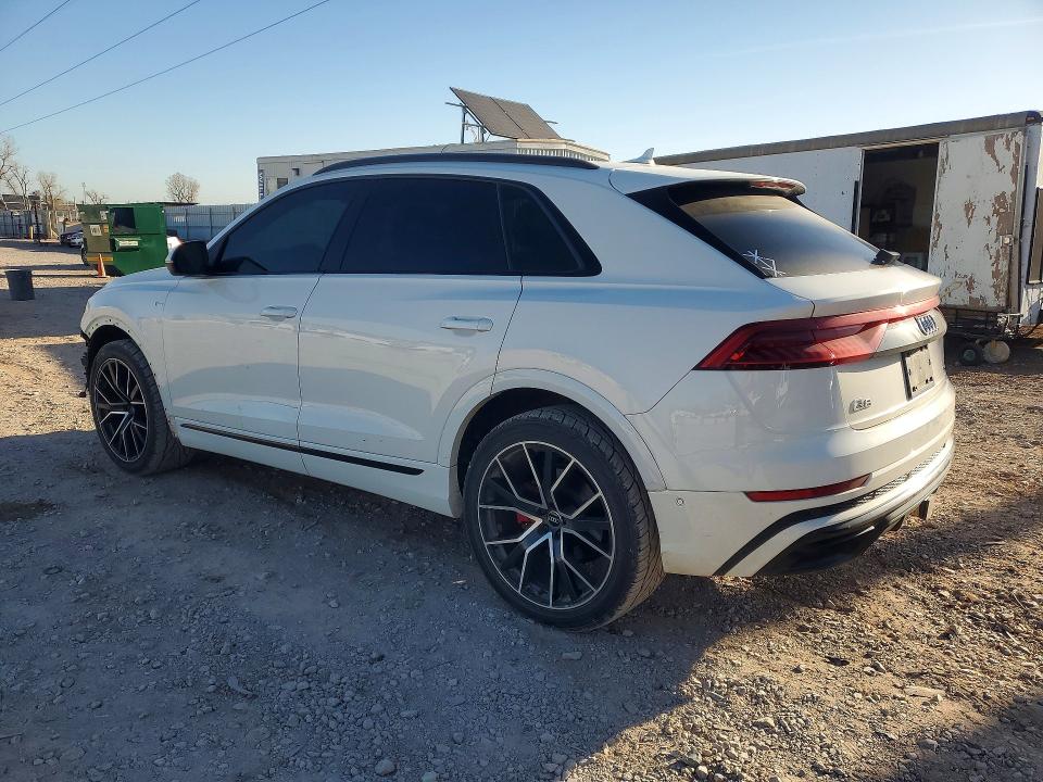 2021 Audi Q8