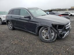 
										2020 Mercedes-benz Glc 300 4m full									
