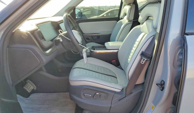 
								2022 Rivian R1t full									
