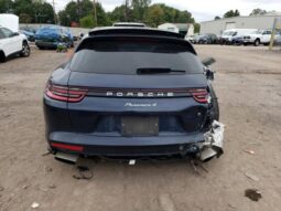 
										2018 Porsche Panamera full									