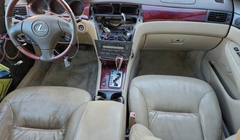 
								2002 Lexus Es 300 full									