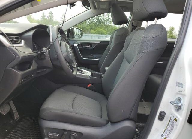 
								2025 Toyota Rav4 full									