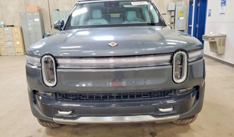 
								2025 Rivian R1s full									