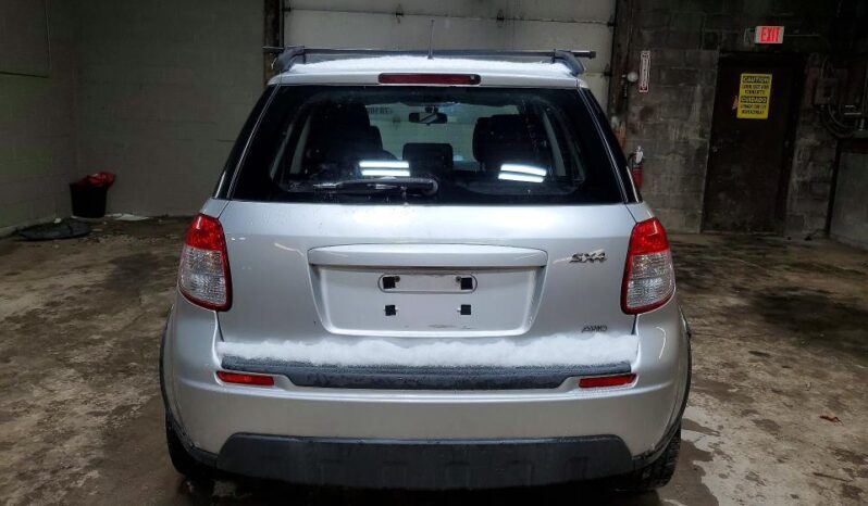 
								2012 Suzuki Sx4 full									