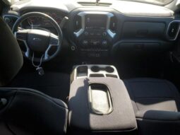 
										2021 Chevrolet Silverado full									