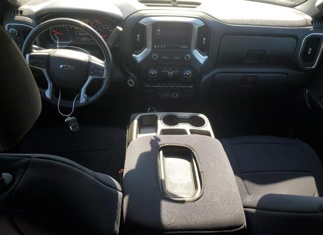 
								2021 Chevrolet Silverado full									