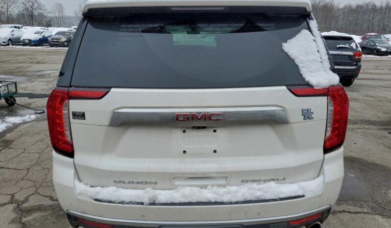 
								2022 Gmc Yukon full									