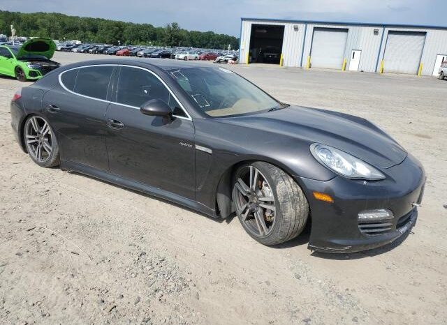 
								2012 Porsche Panamera full									