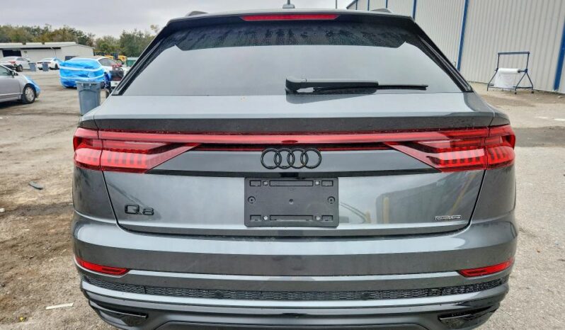 
								2021 Audi Q8 full									