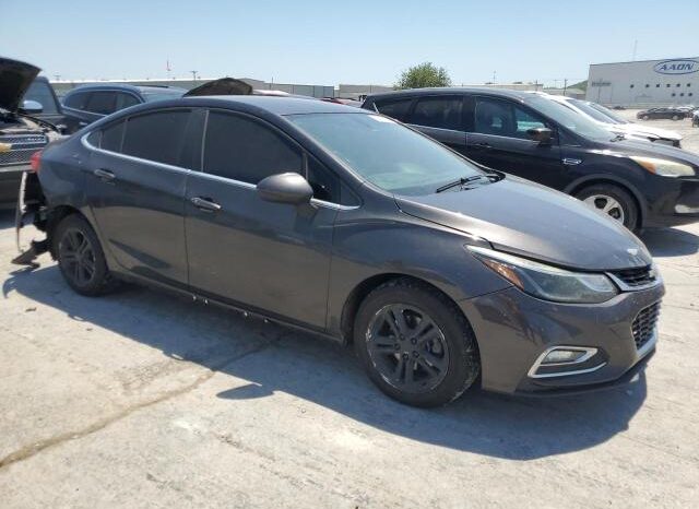 
								2017 Chevrolet Cruze full									
