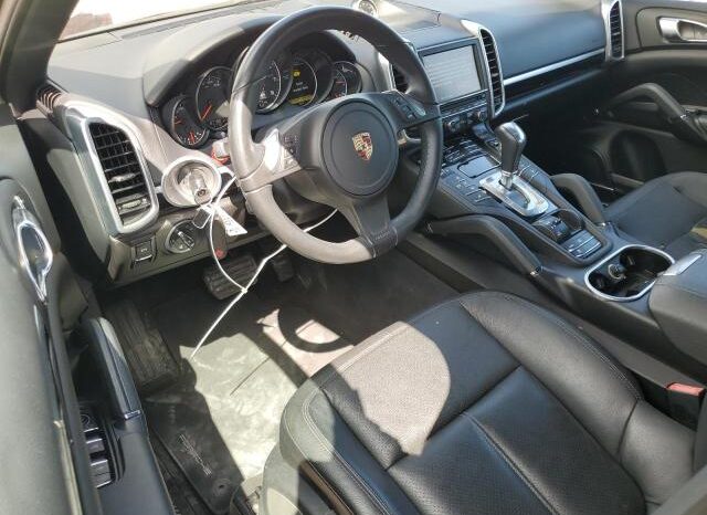 
								2014 Porsche Cayenne full									