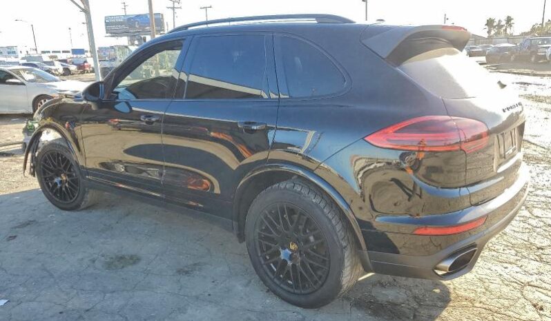 
								2017 Porsche Cayenne full									