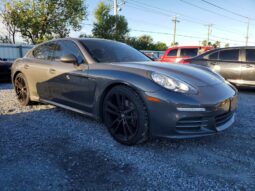 
										2016 Porsche Panamera full									