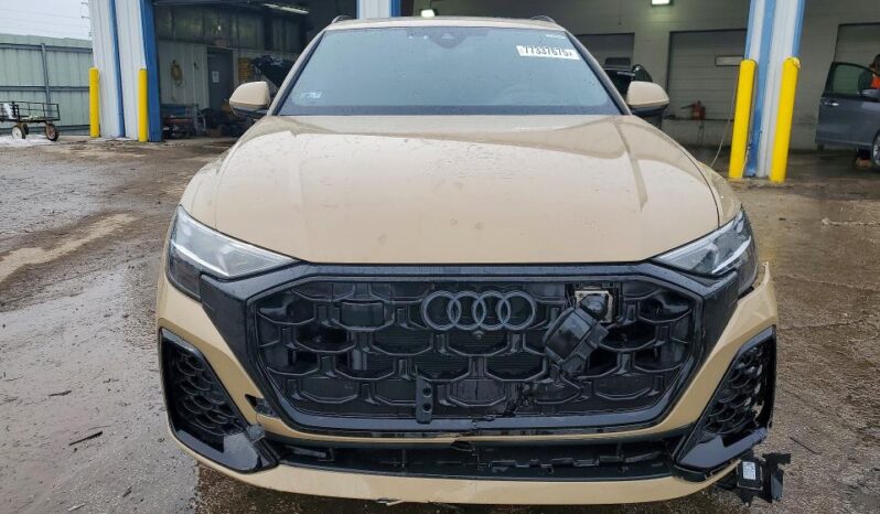 
								2025 Audi Q8 full									