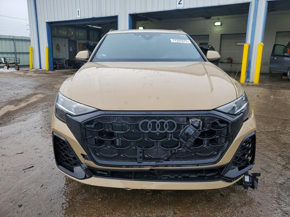 2025 Audi Q8