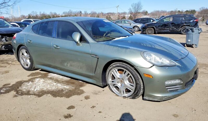 
								2012 Porsche Panamera full									