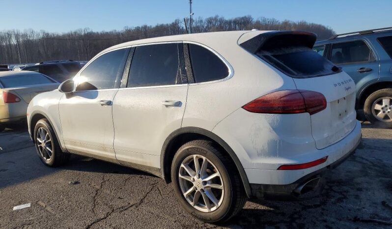 
								2016 Porsche Cayenne full									