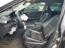 
										2020 Nissan Altima sr full									