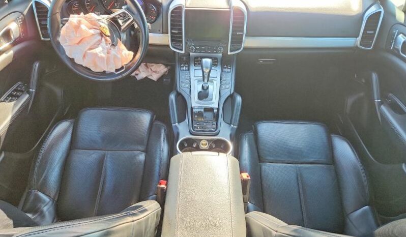 
								2018 Porsche Cayenne full									
