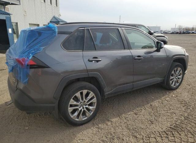 
								2022 Toyota Rav4 full									