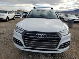 
										2020 Audi Q5 full									