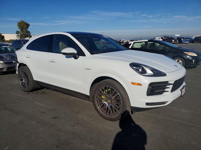2022 Porsche Cayenne