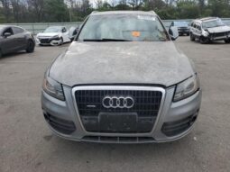 
										2010 Audi Q5 full									