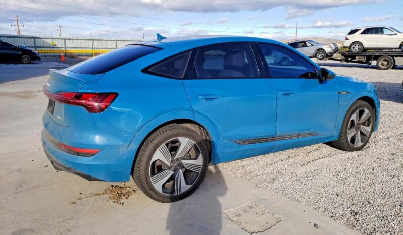 
								2021 Audi E-tron full									