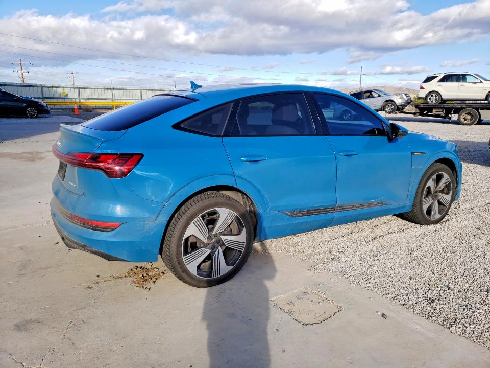 2021 Audi E-tron