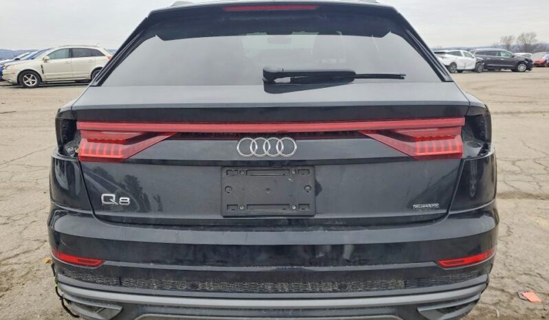 
								2022 Audi Q8 full									