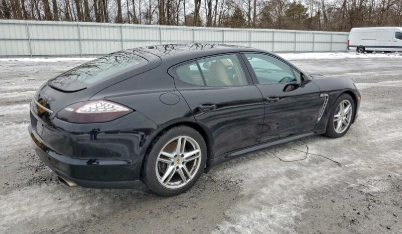 
								2013 Porsche Panamera full									