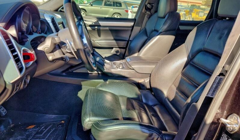 
								2012 Porsche Cayenne full									