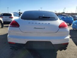 
										2015 Porsche Panamera full									