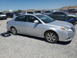 
										2012 Toyota Avalon full									